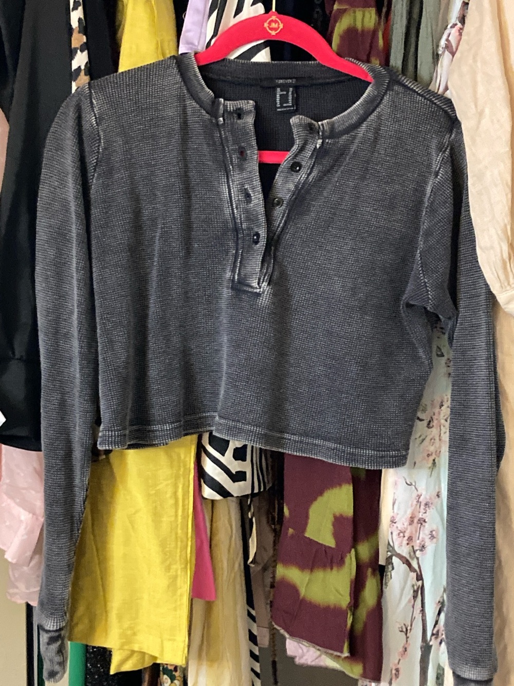 Forever 21 Charcoal Waffle-Knit Henley Crop Top